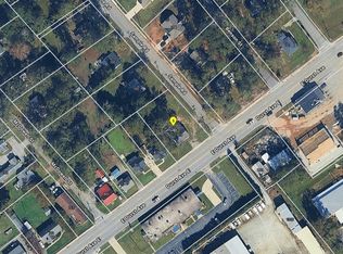815 Durst Ave E, Greenwood, SC 29649