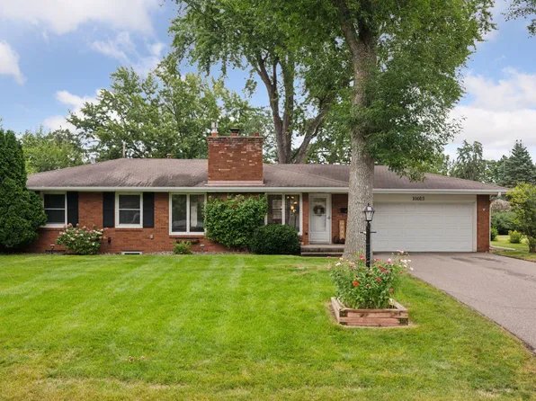 10013 Girard Ave S, Bloomington, MN 55431