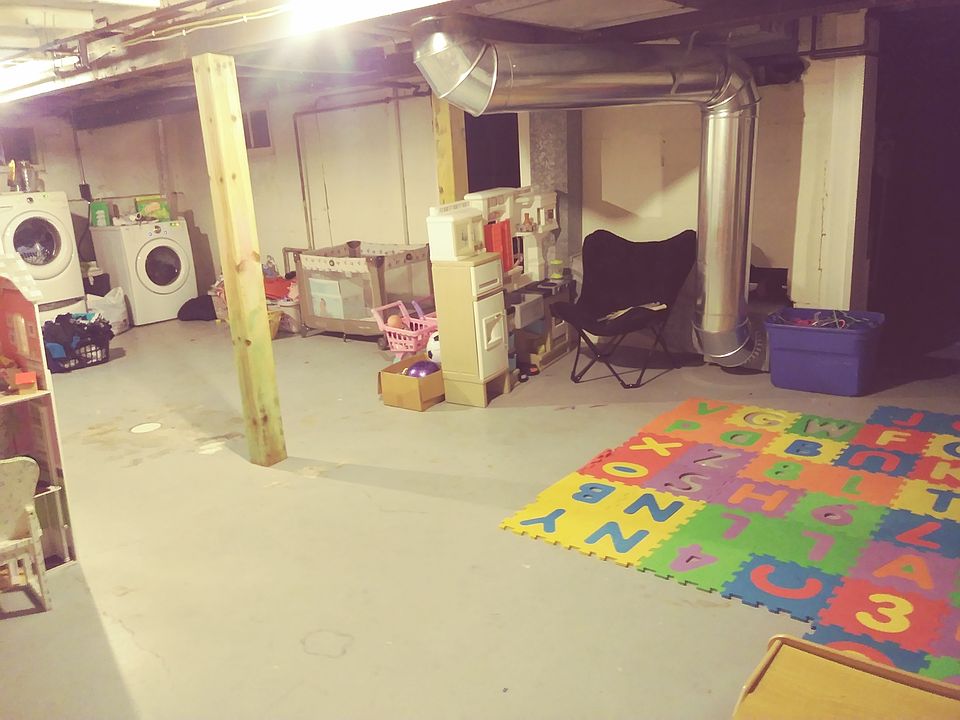2nd image of 800 76th St