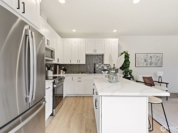 3rd image of 1702 Rainier Avenue #B