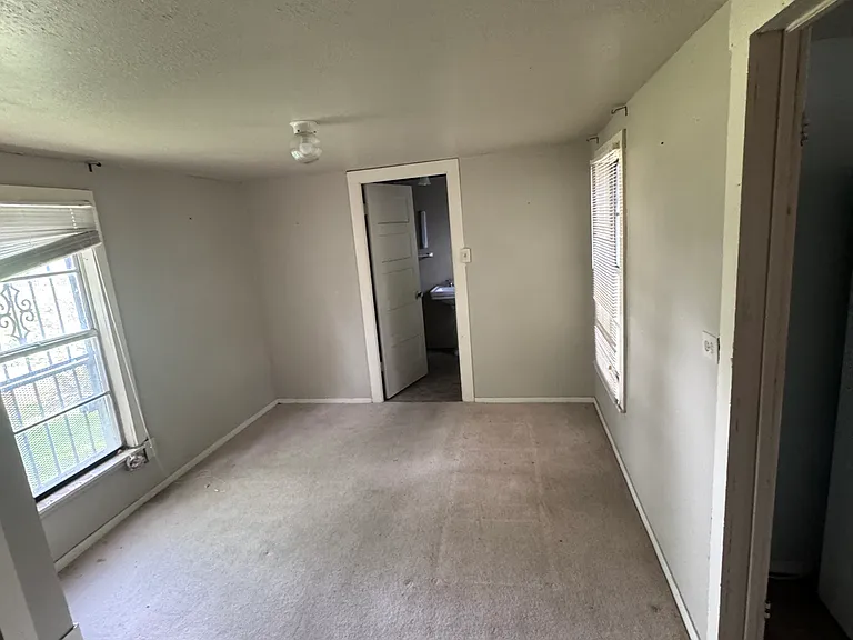 438 W Reunion St — Photo 8