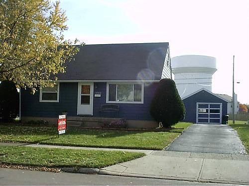 1st image of 1324 Dutchess Ave
