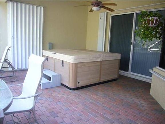 Hot Tub Sauna