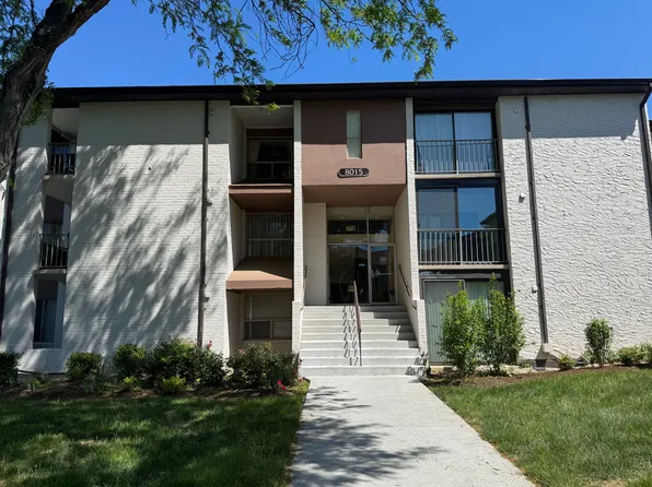 8015 Mandan Rd APT 102, Greenbelt, MD 20770