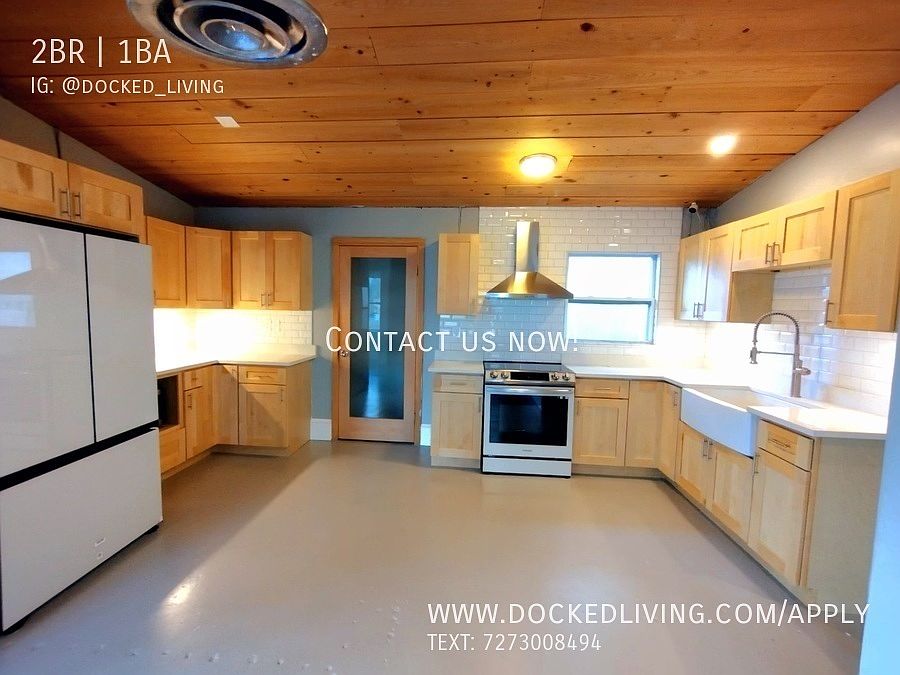 1st image of 828 15th St N