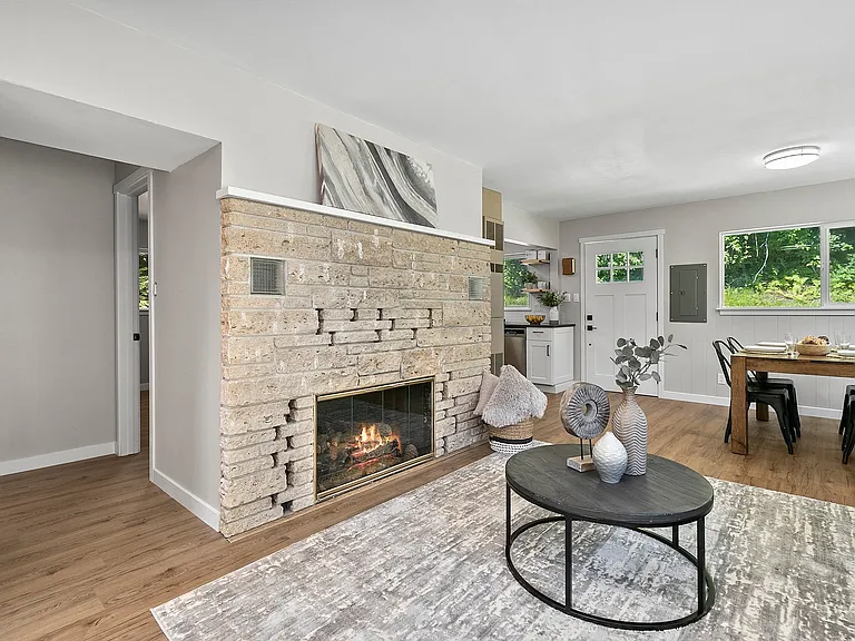 7119 Highland Park Way SW — Photo 3