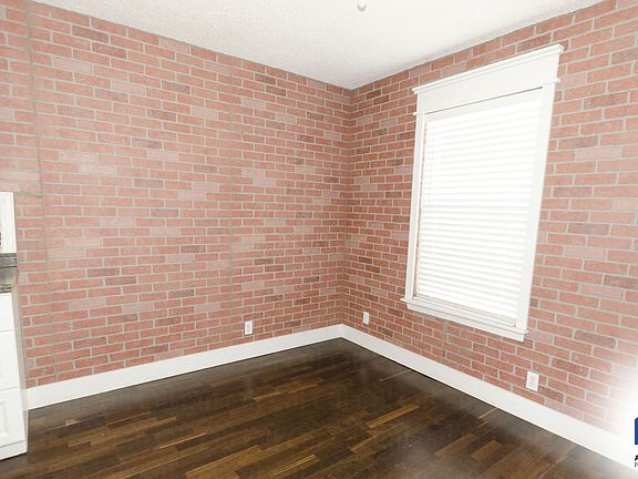 4th image of 610 W 25th St