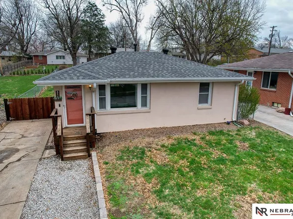 850 N 56th St, Lincoln, NE 68504