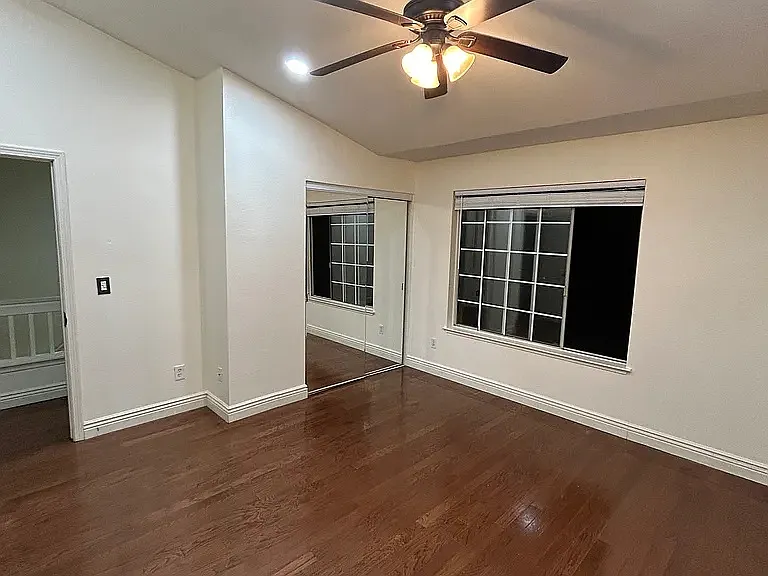 7106 Pelican St #2 — Photo 14