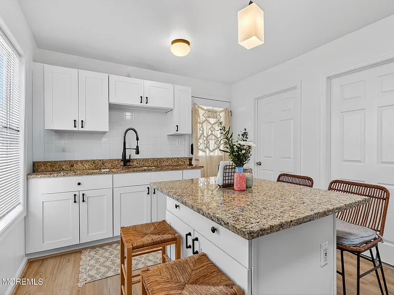 191 3rd Ave #1 — Photo 6