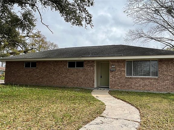 2nd image of 2101 Bonnie Ann Dr