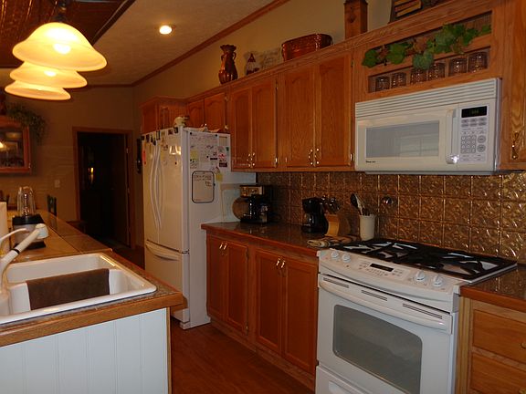 3rd image of 11089 Stoney River Ct