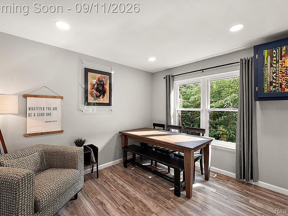 6018 Kingsfield Dr, photo 22