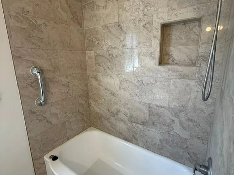 6008 Greenmeadow Rd — Photo 19