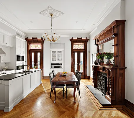 Sold by Compass | media 6