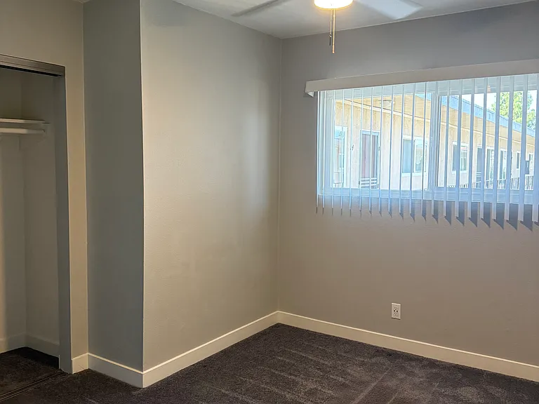 Spondee Apartments — Photo 9