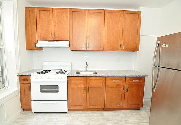 3rd image of 50-17 45th St #2R