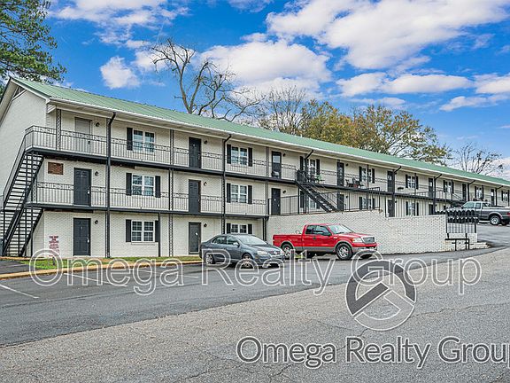 2nd image of 2711 18th Ave #8