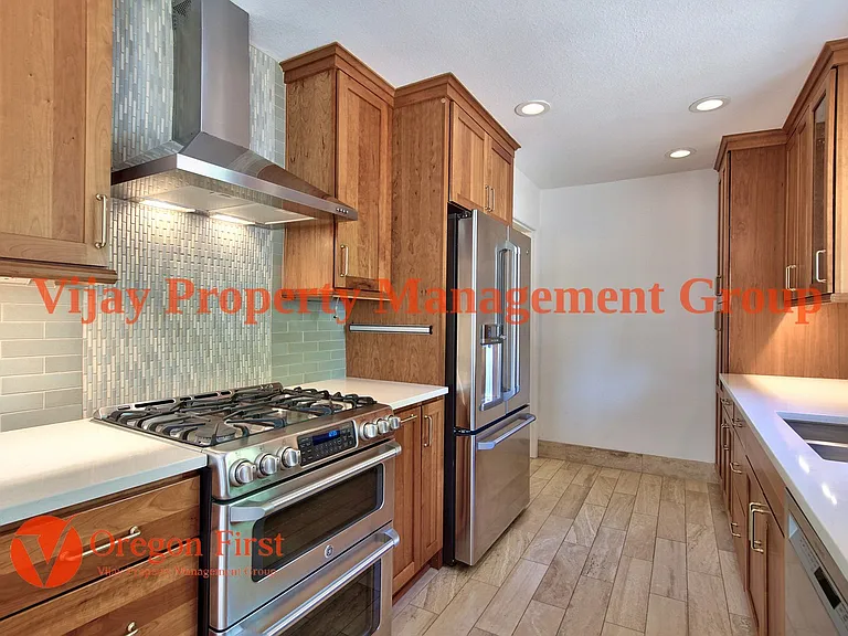 12274 NW Coleman Dr — Photo 15