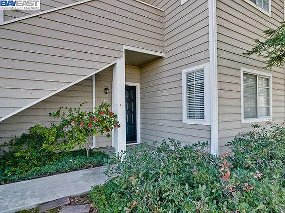 4th image of 5839 Lake Crowley Pl