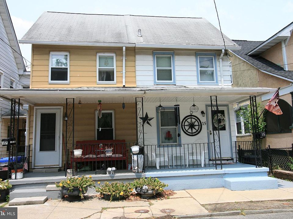 1st image of 17 Budd St