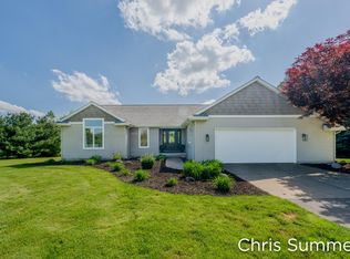 269 Sudan Dr SE, Lowell, MI 49331