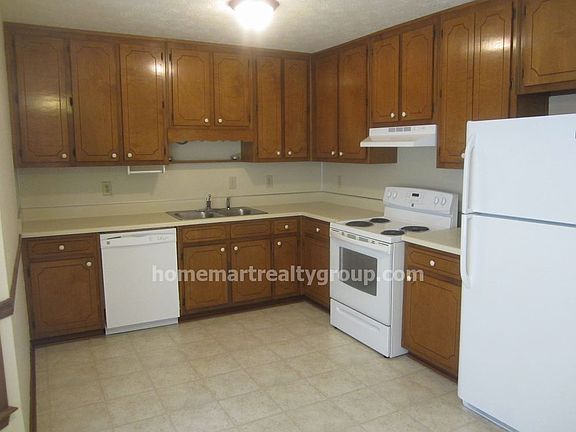4th image of 870 Thousand Oaks Dr