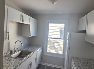 736 Savin Ave APT 2A, West Haven, CT 06516