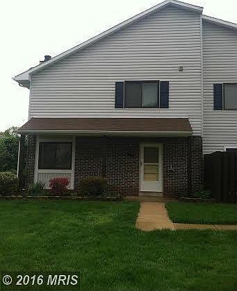 1st image of 9015 Sandalwood Dr