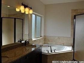 4th image of 615 N Coulson Dr #9