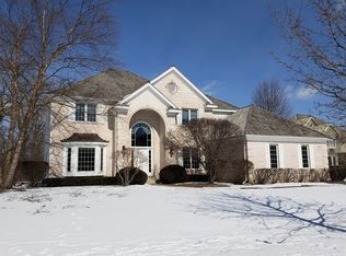 14584 N Somerset Cir, Libertyville, IL