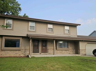 416 6th St, Waterford, WI 53185