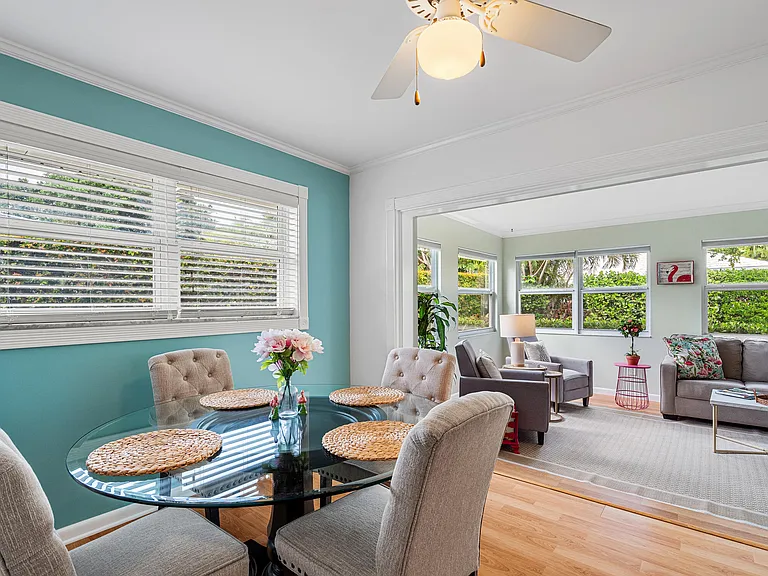1120 Morse Blvd — Photo 10