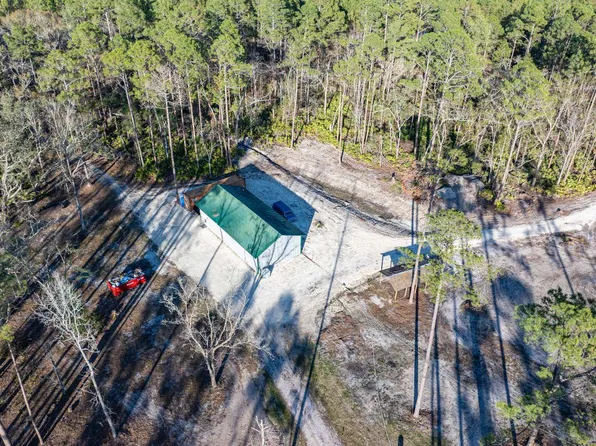 2418 NE Omar Ter, Lake City, FL 32055