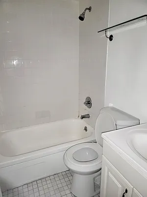 Rented by The Agency | media 4