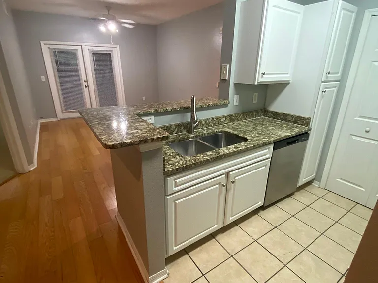 1910 E Palm Ave #11312 — Photo 8