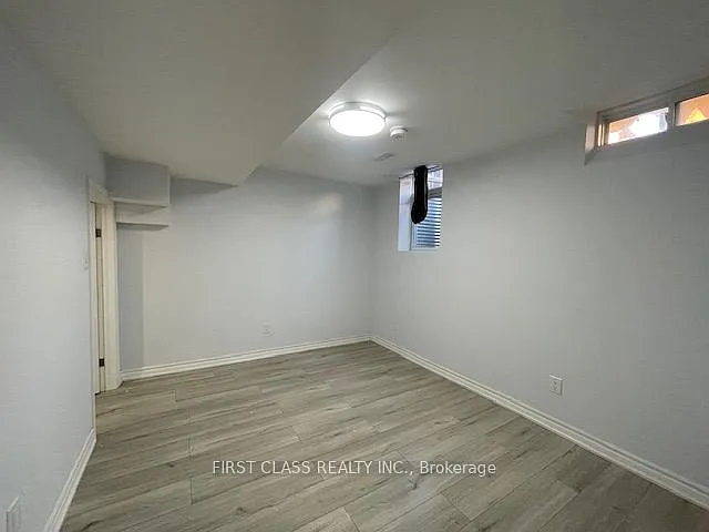 65 Ryder Cres #BASEMENT — Photo 6