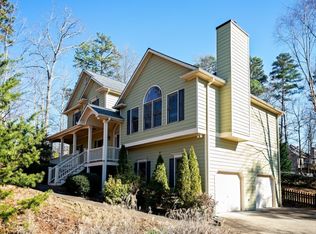 121 Silver Creek Dr, Canton, GA 30114