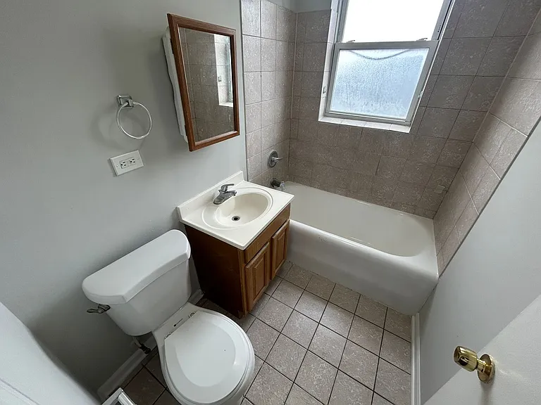 2123 South 51st Court — Photo 7