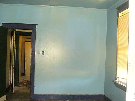 3rd image of 3320 Dryades St