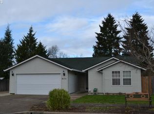 822 S Nectarine St, Cornelius, OR 97113