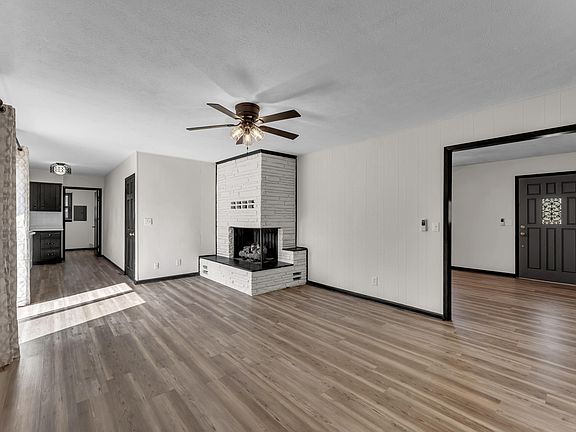 5th image of 1320 Walnut Lawn Court