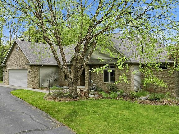 3rd image of 6007 RIVER PINES COURT