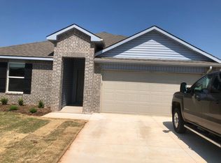 3408 Moraine Dr, Yukon, OK 73099