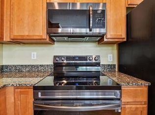 2418 Middleton Grove Dr #1, Brandon, FL 33511