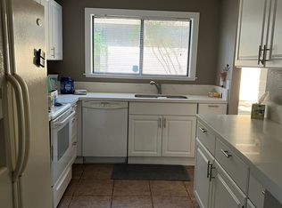 656 Shadowview Ct, Turlock, CA 95382