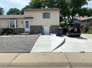 11751 Harrison St #B, Denver, CO 80233