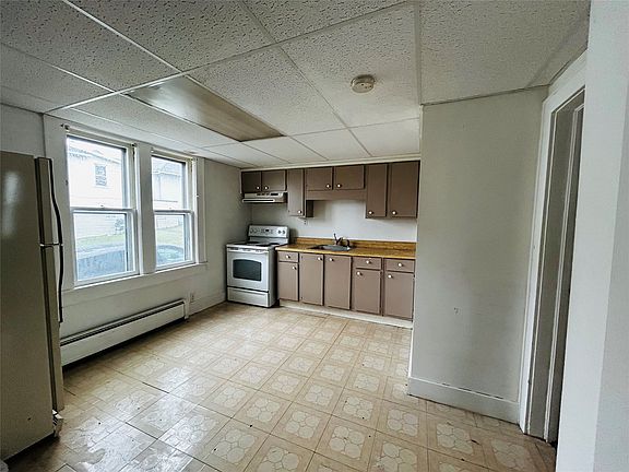 5th image of 311 & 313 Hill Ave