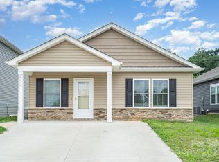 2550 Snow Creek Rd NE, Hickory, NC 28601