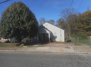 1501 Siam Rd, Elizabethton, TN 37643